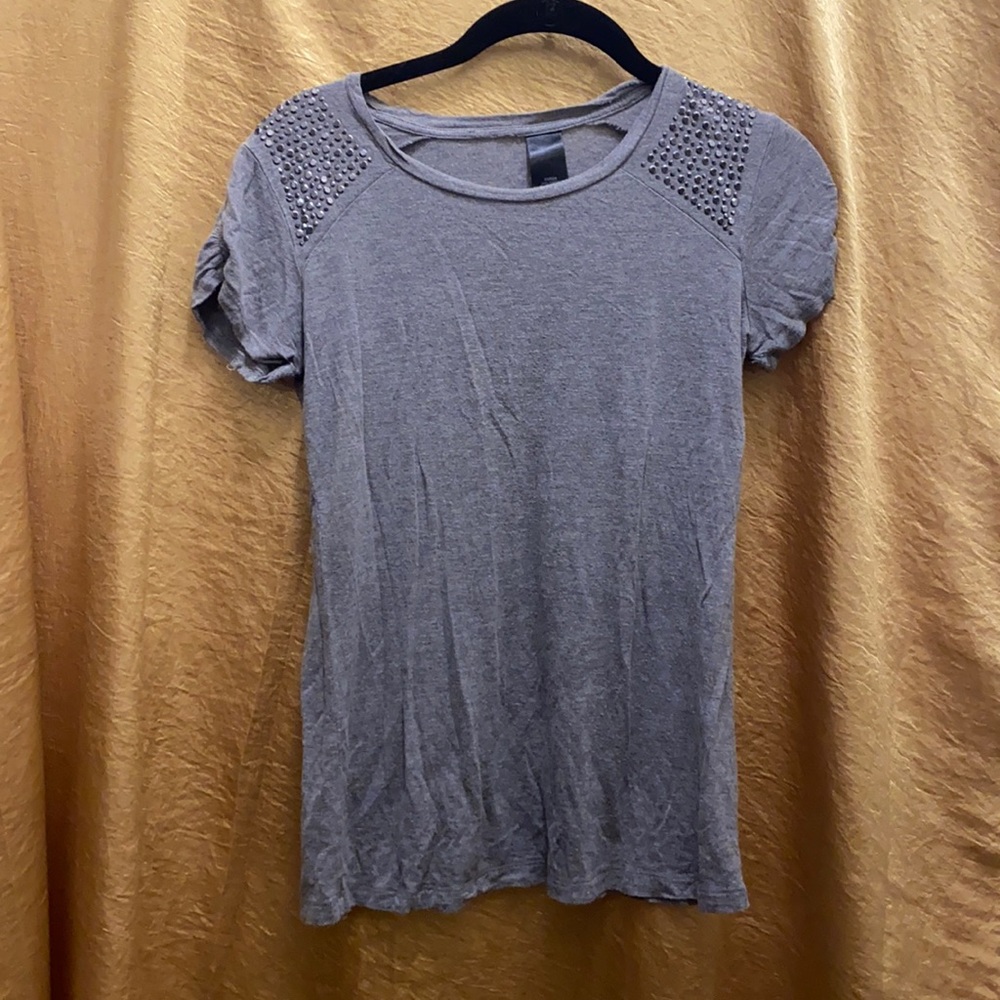 Gray bedazzled tee with cinched short sleeves (XS)